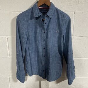 Tommy Hilfiger Chambray 100% Cotton Button Down Shirt Sz Small